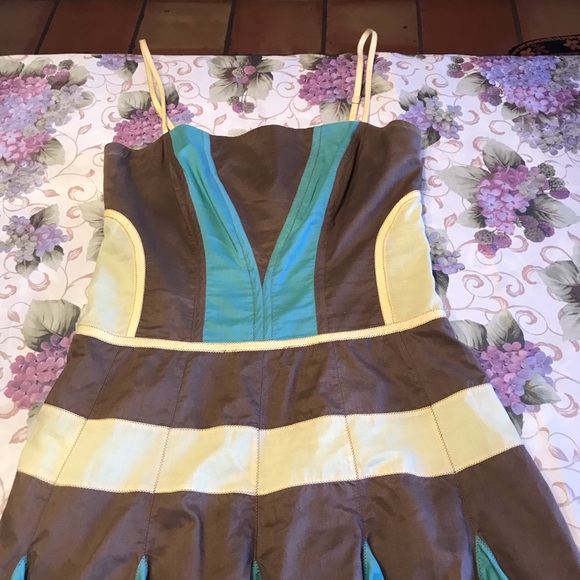 BCBG GENERATION FABULOUS COTTON DRESS - Picture 8 of 15